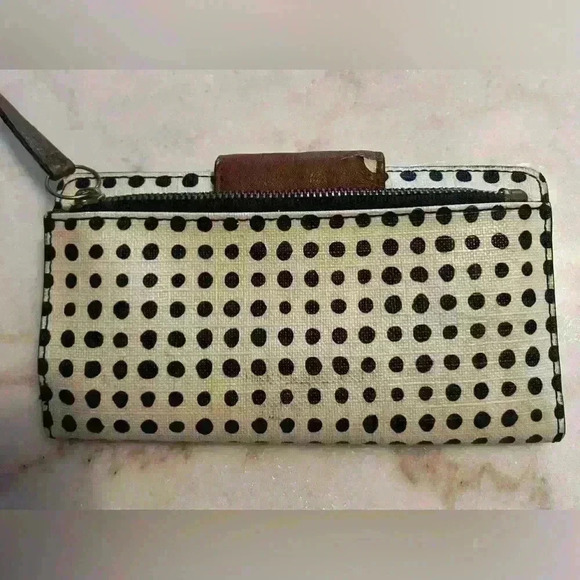 Fossil Polk Dot Color Block Cow Hide Leather Snap Button Closure Back Zip Wallet - Picture 2 of 8